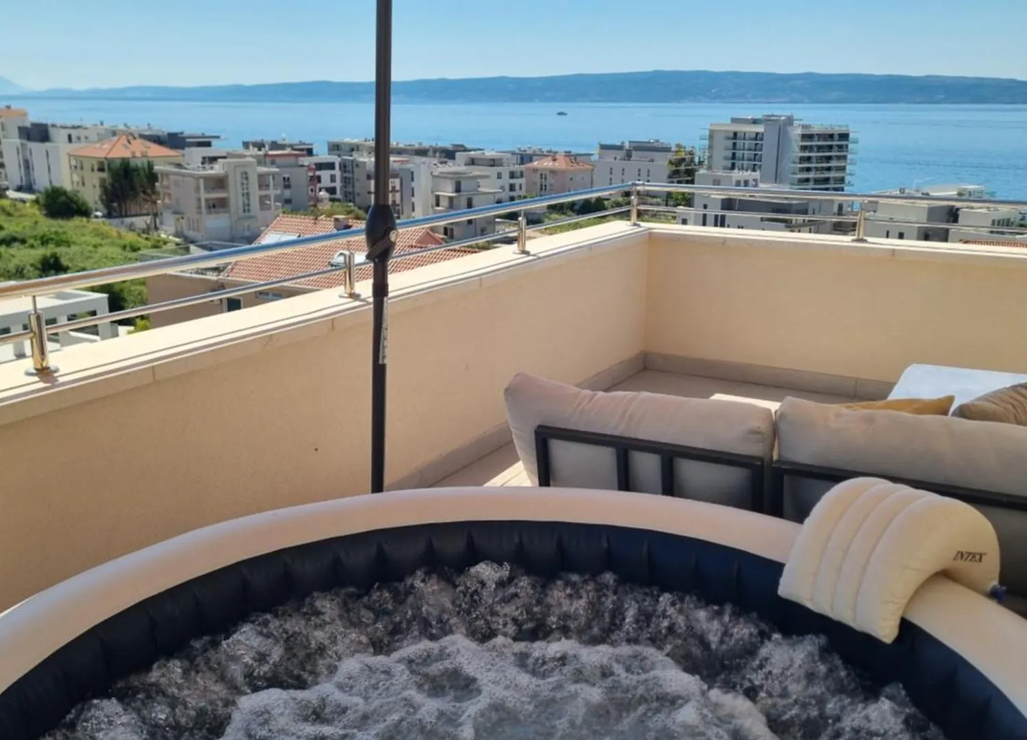 Kiki'S Sea View Open Apartment With Terrace And Jacuzzi Spalato